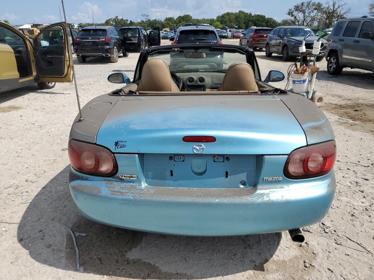 2001 Mazda Mx-5 Miata Base VIN: JM1NB353610211399 Lot: 66564574