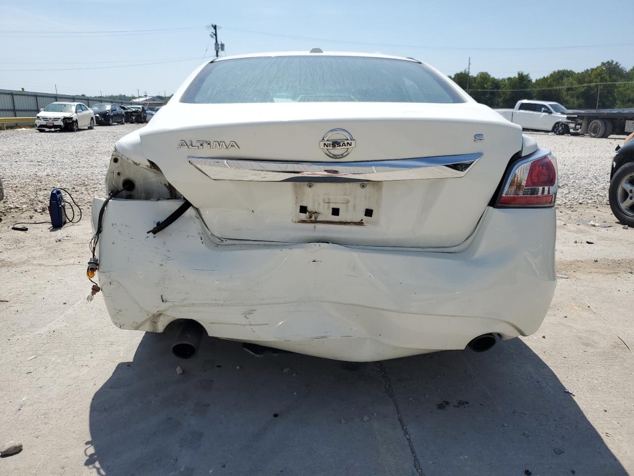 1N4AL3AP4FC410810 2015 Nissan Altima 2.5