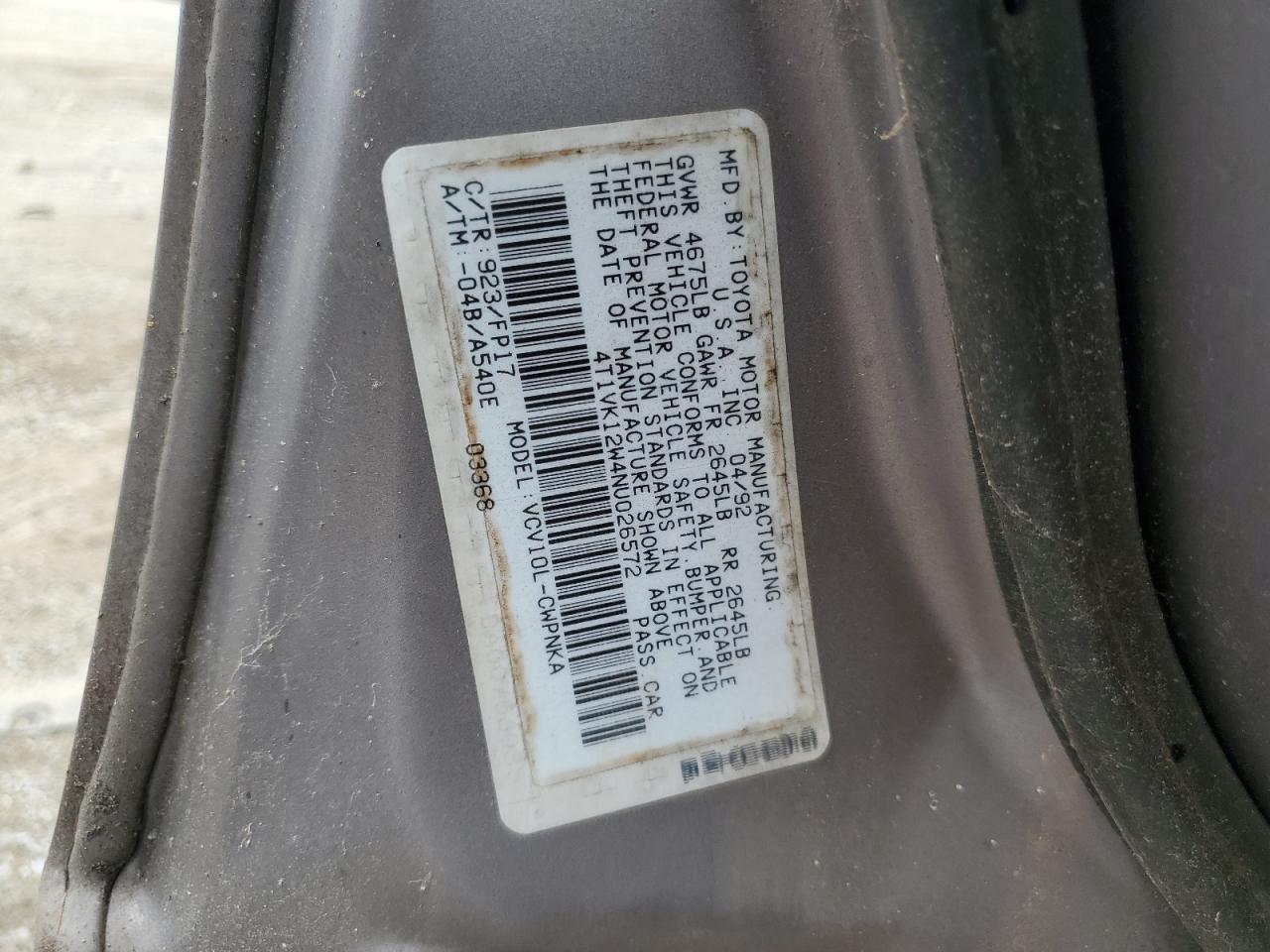 1992 Toyota Camry Le VIN: 4T1VK12W4NU026572 Lot: 69625074