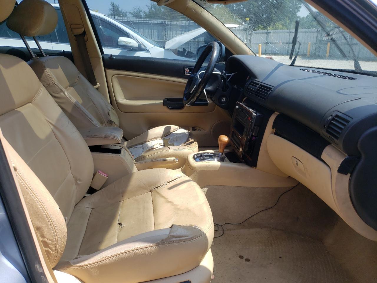 2001 Volkswagen Passat Glx VIN: WVWRH63BX1P271883 Lot: 64593814