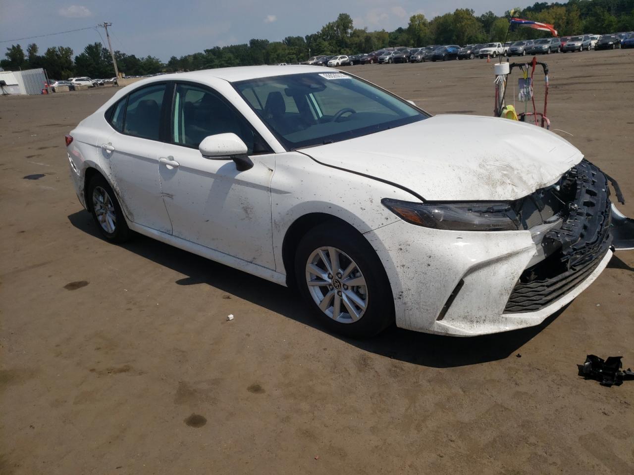 VIN 4T1DBADK1SU002747 2025 TOYOTA CAMRY no.4