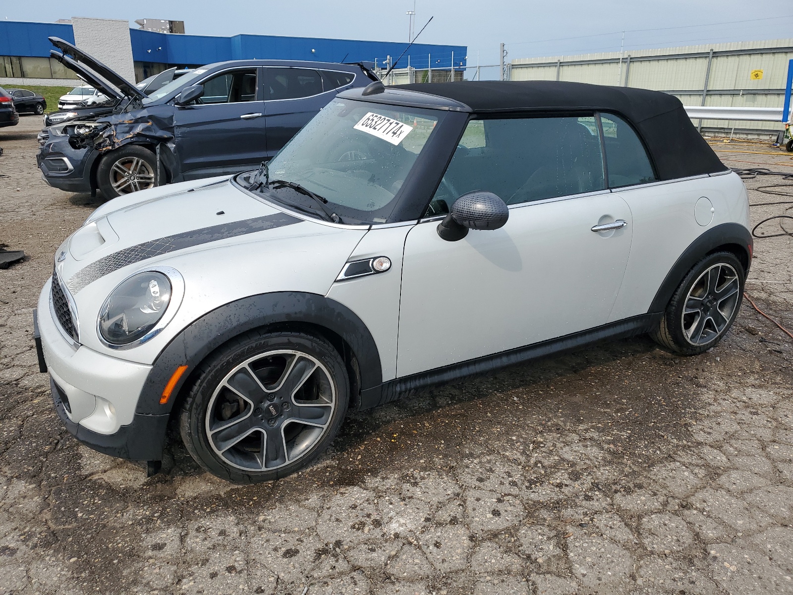 2013 Mini Cooper S vin: WMWZP3C50DT551204