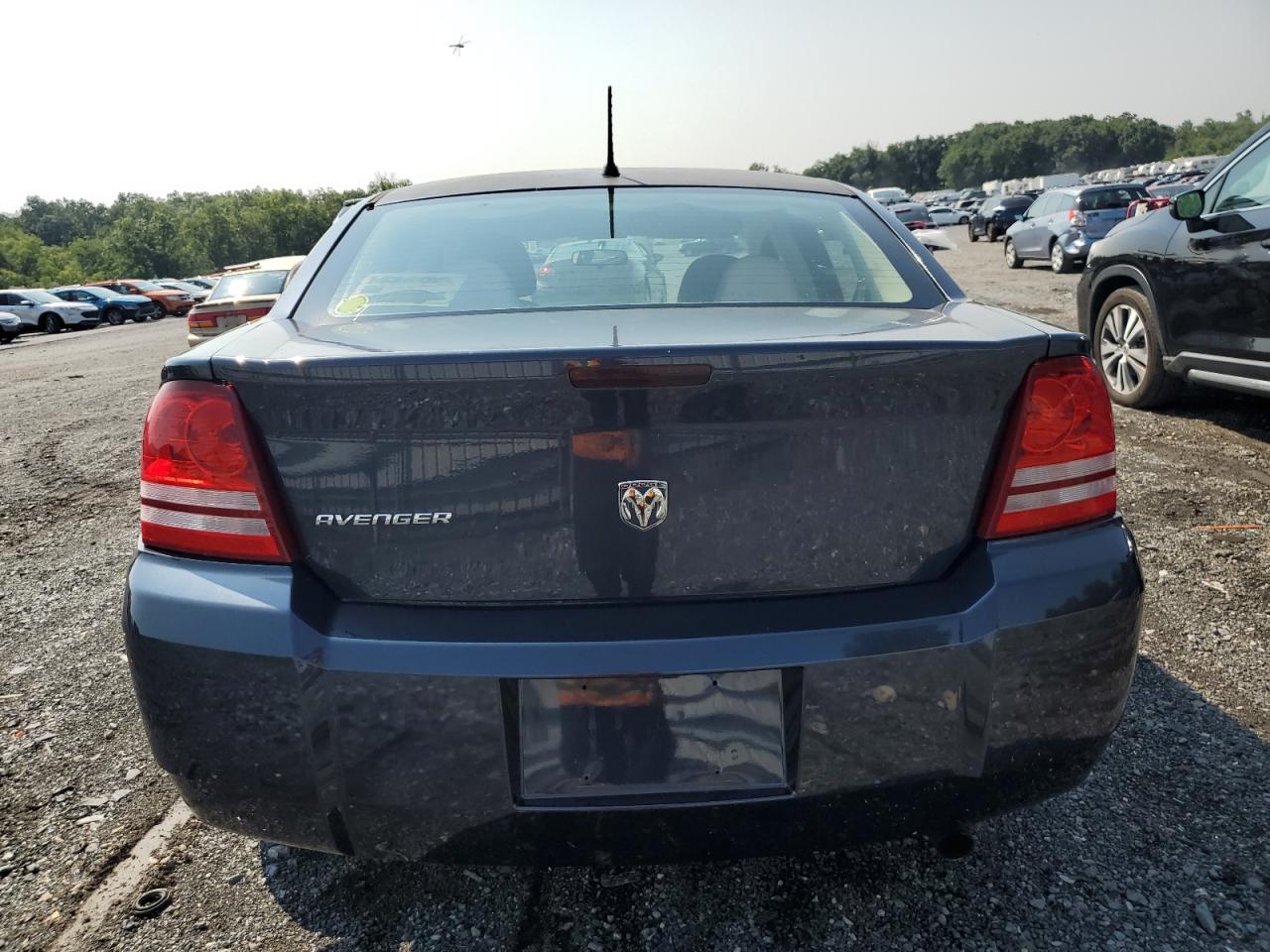 2008 Dodge Avenger Se VIN: 1B3LC46K38N628865 Lot: 65805324