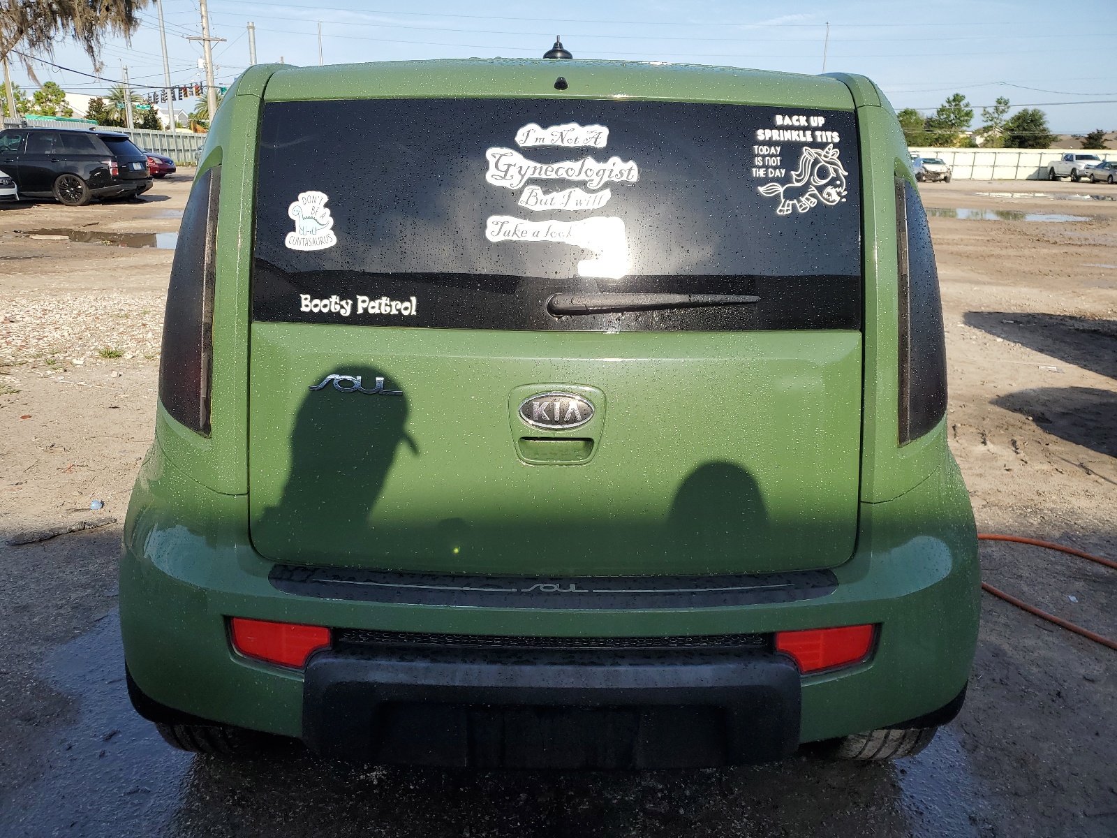 KNDJT2A28B7223808 2011 Kia Soul +