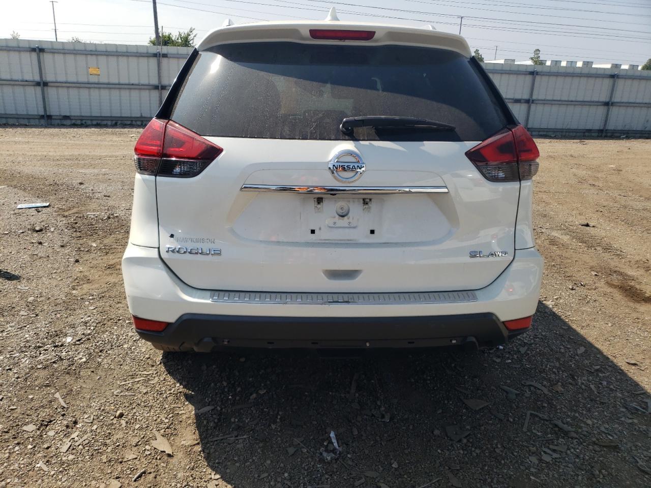 5N1AT2MV8HC886619 2017 Nissan Rogue Sv