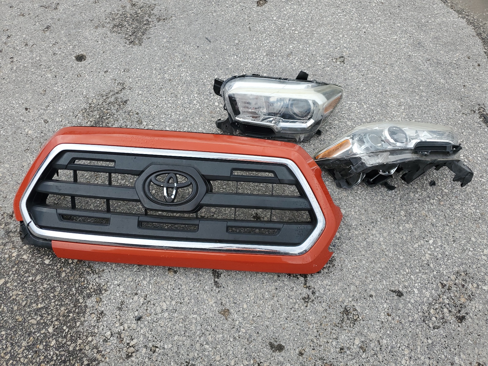 5TFAZ5CN1HX024471 2017 Toyota Tacoma Double Cab