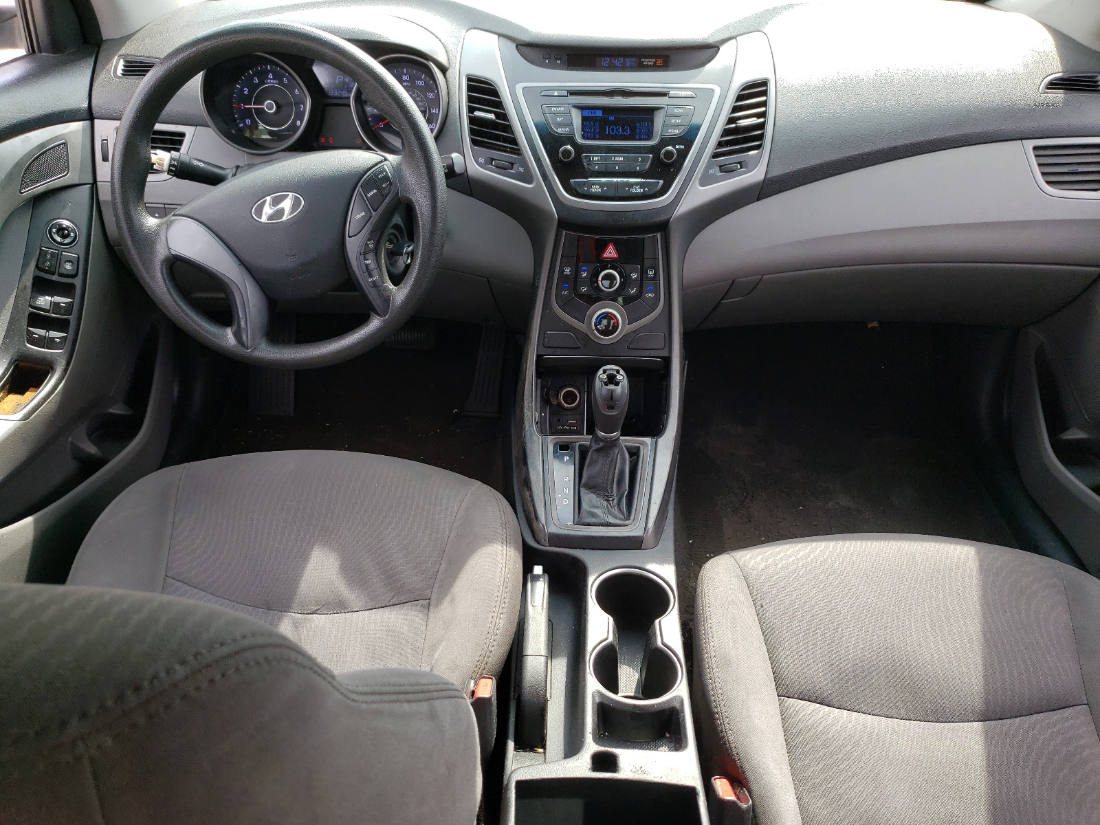 5NPDH4AE7FH649043 2015 Hyundai Elantra Se