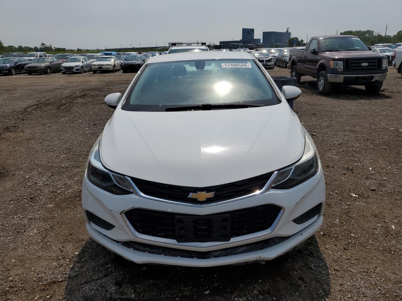 2017 Chevrolet Cruze - Image 5