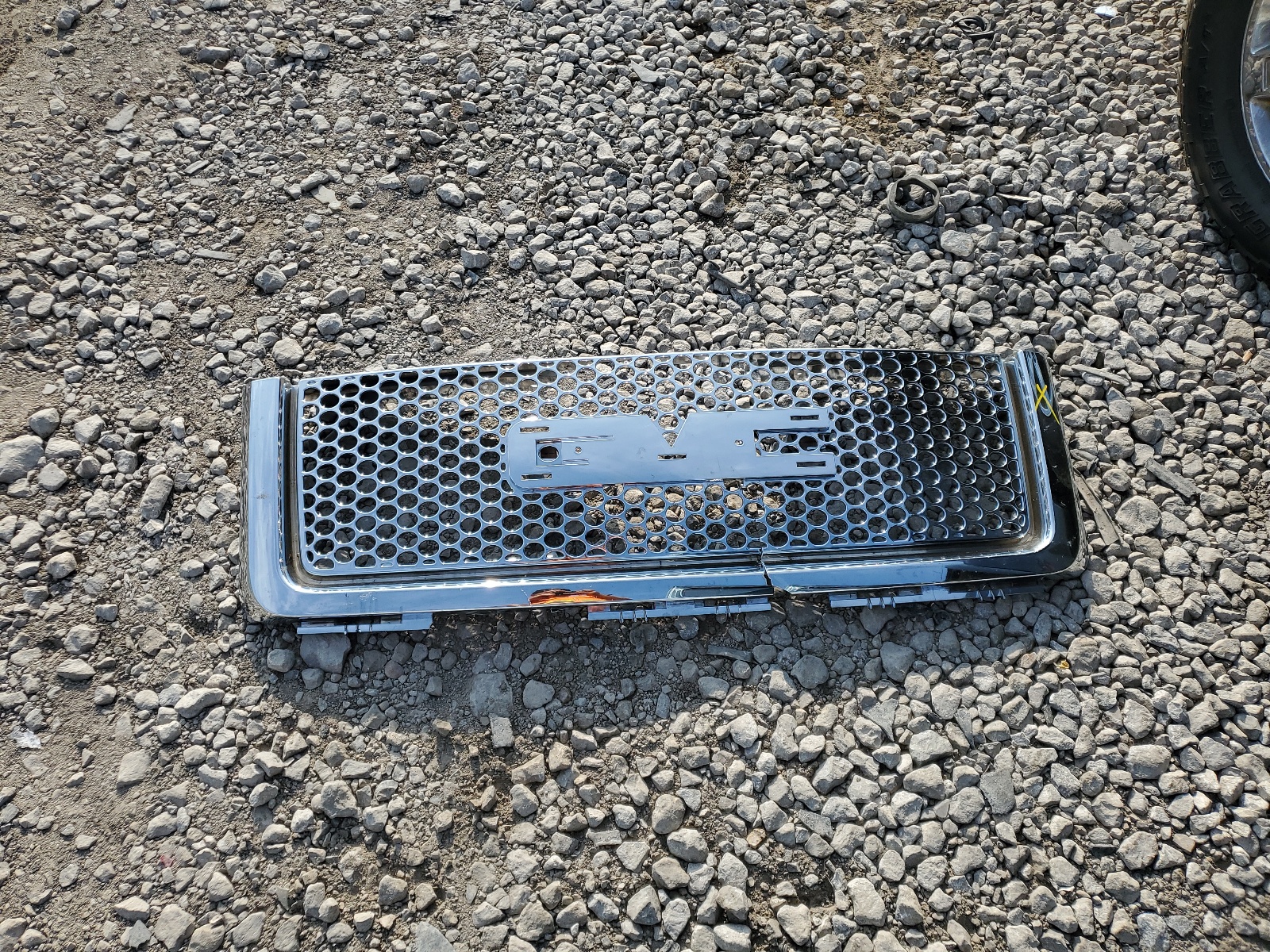 3GTP1VE04BG363045 2011 GMC Sierra C1500 Sle