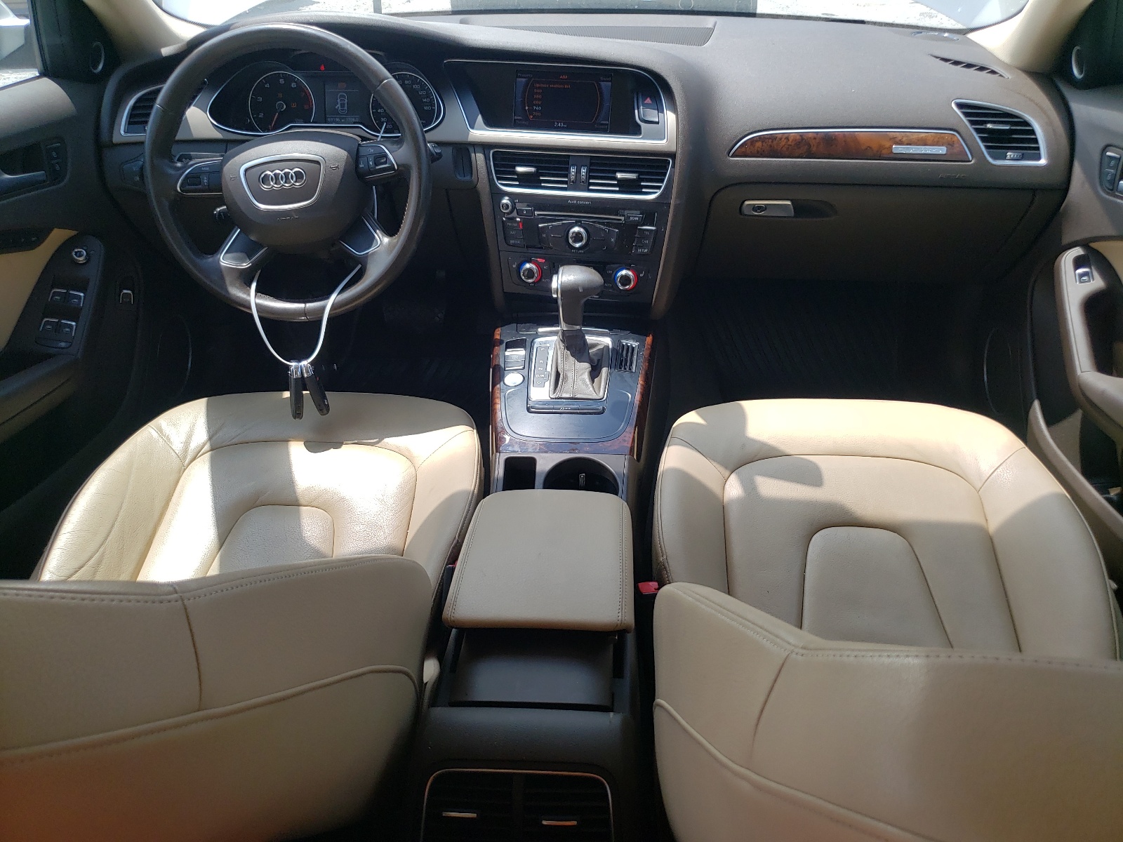 WAUFFAFL0EN017565 2014 Audi A4 Premium Plus