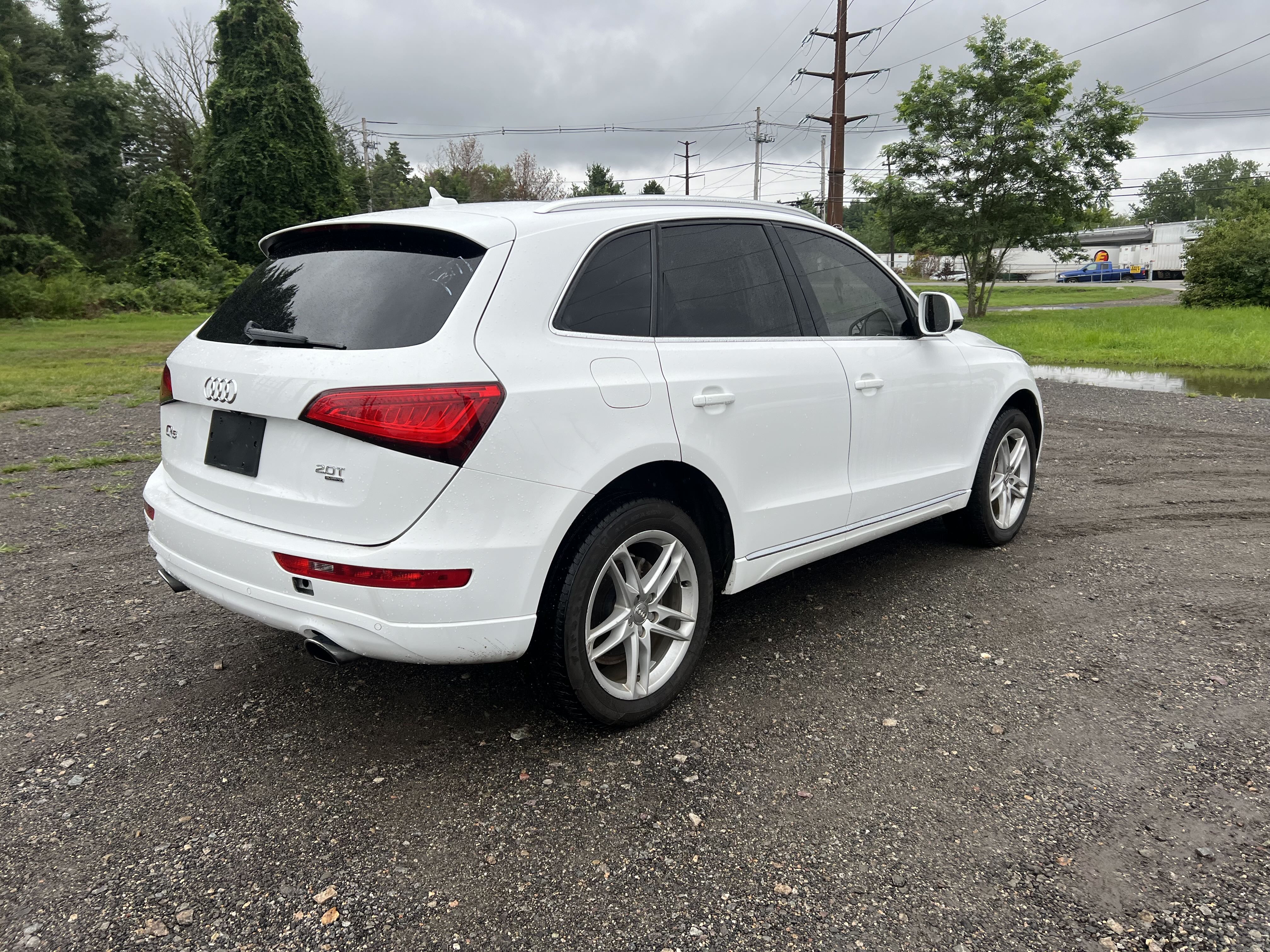 2013 Audi Q5 Premium Plus vin: WA1LFAFP7DA042293