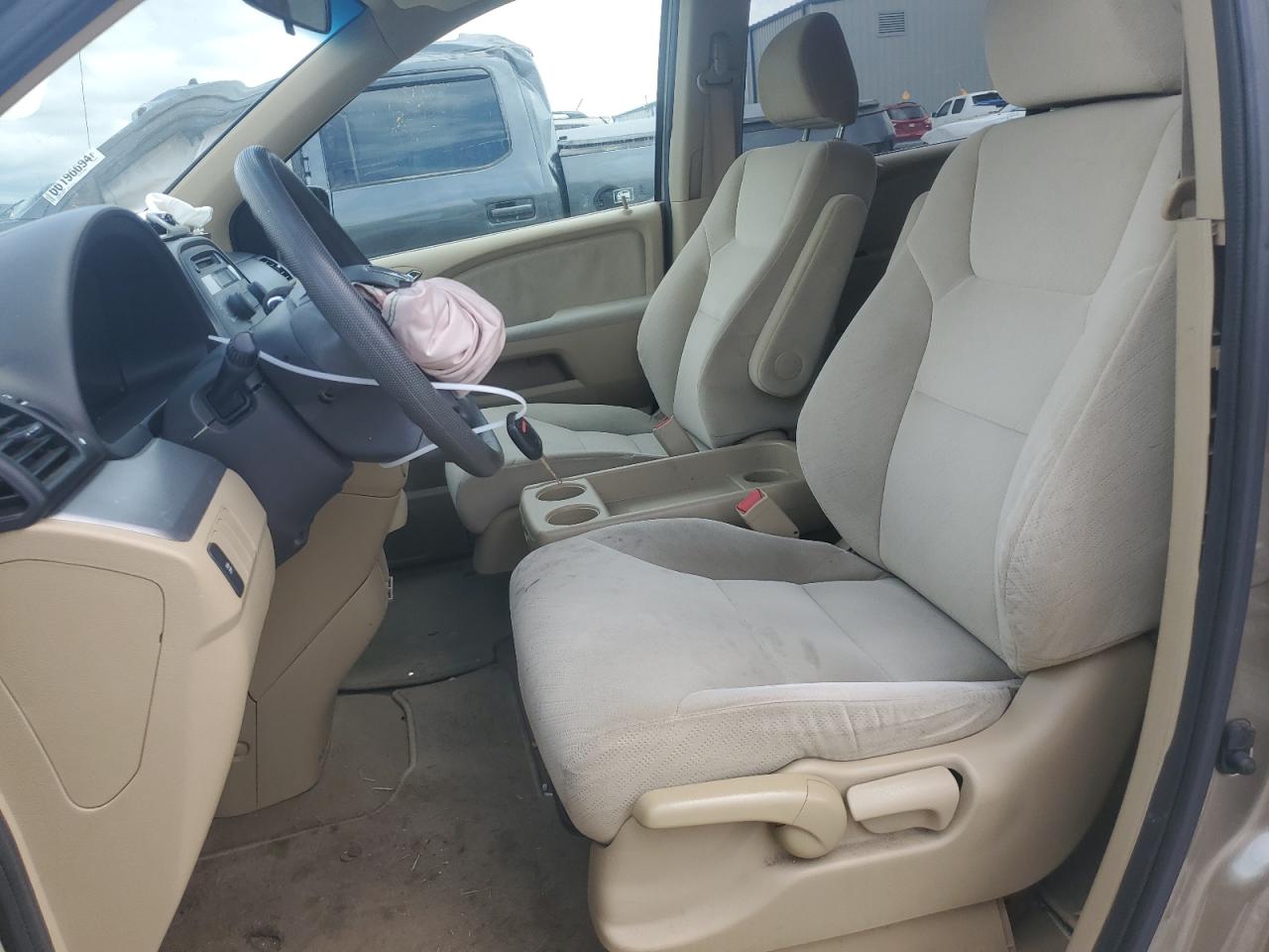 2010 Honda Odyssey Lx VIN: 5FNRL3H28AB109587 Lot: 66167304