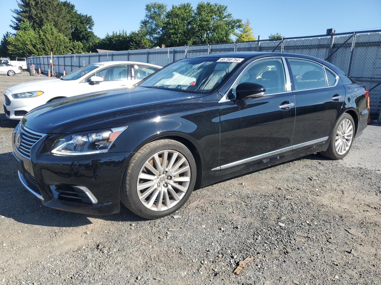 2013 Lexus LS - Image 1
