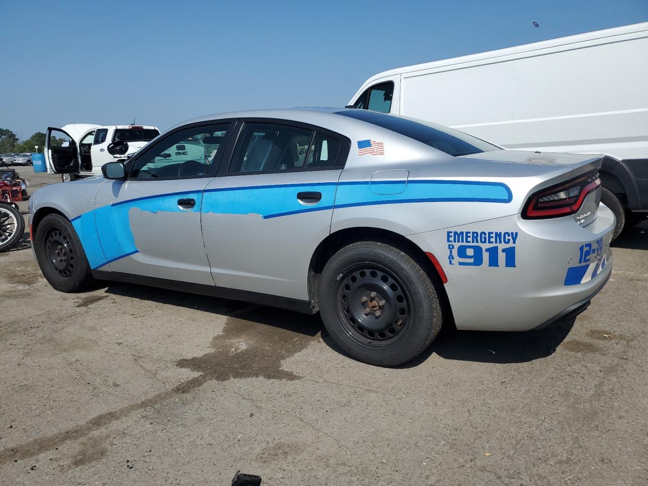 2C3CDXKT0KH682284 2019 DODGE CHARGER - Image 2