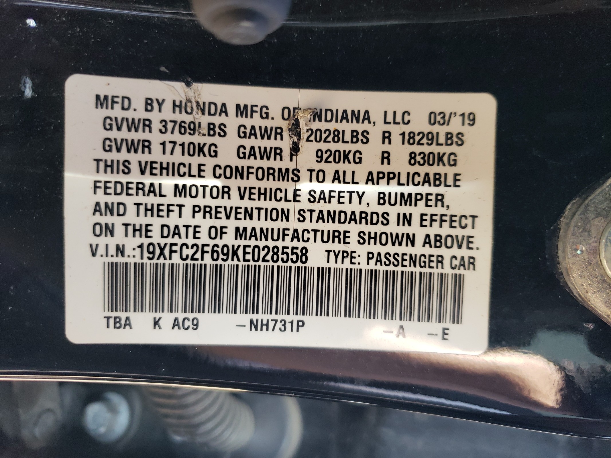 19XFC2F69KE028558 2019 Honda Civic Lx