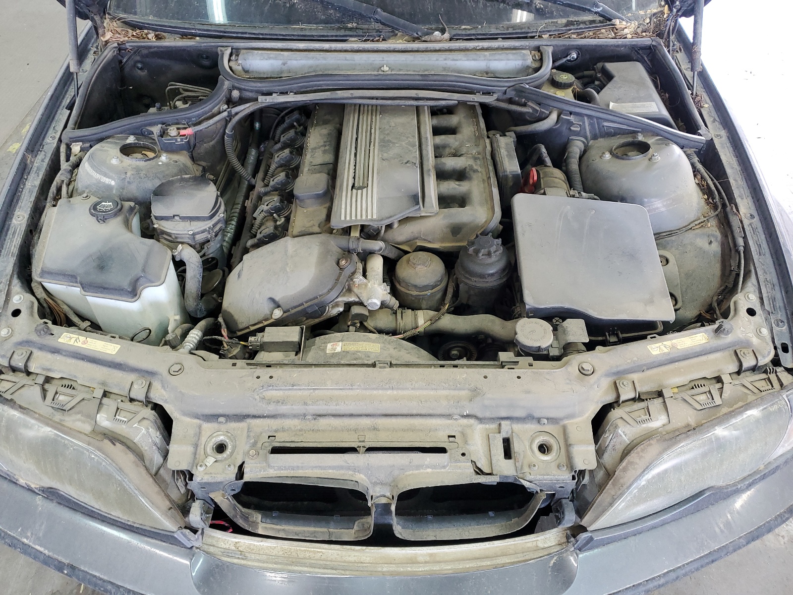 WBAEU334X3PF59187 2003 BMW 325 Xi