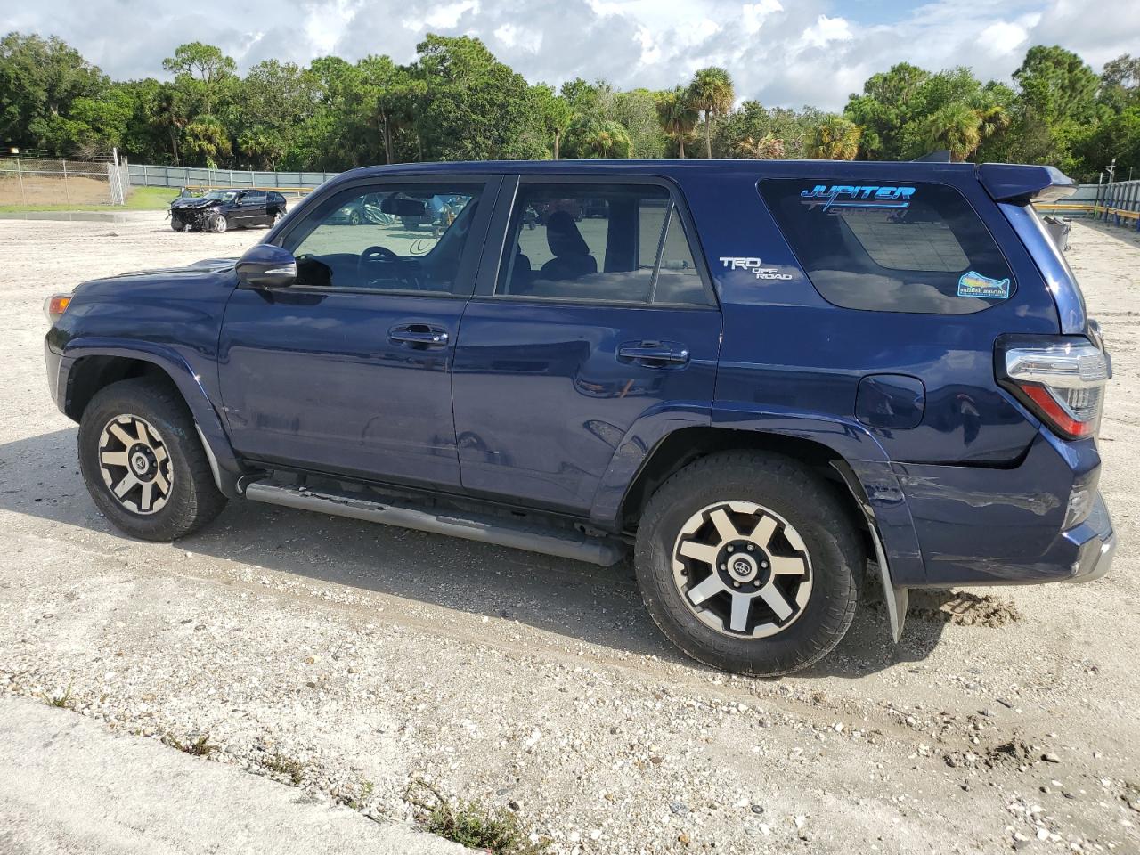 2017 Toyota 4Runner Sr5/Sr5 Premium VIN: JTEBU5JR8H5470939 Lot: 62357334