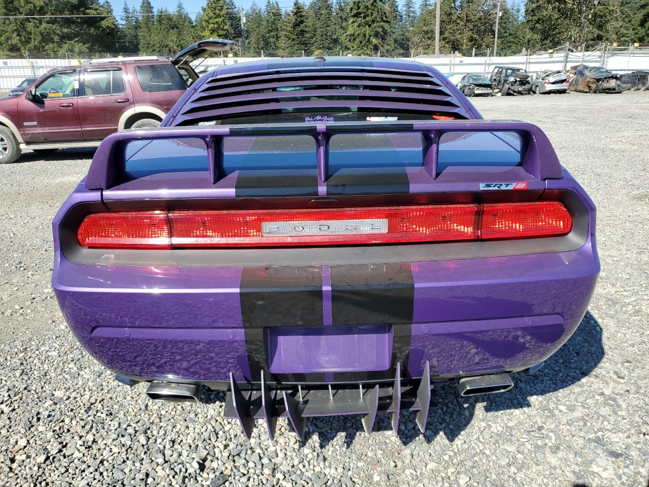 2C3CDYCJ7EH136735 2014 Dodge Challenger Srt-8