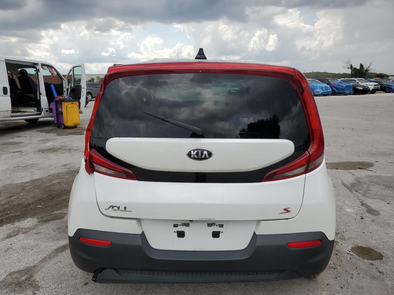 2020 Kia Soul Lx VIN: KNDJ23AU1L7052573 Lot: 66913974
