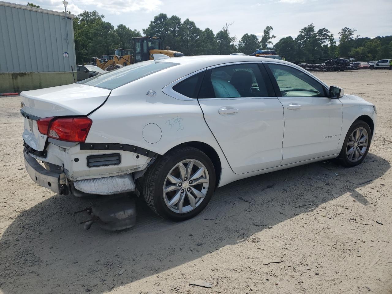 2017 Chevrolet Impala - Image 3