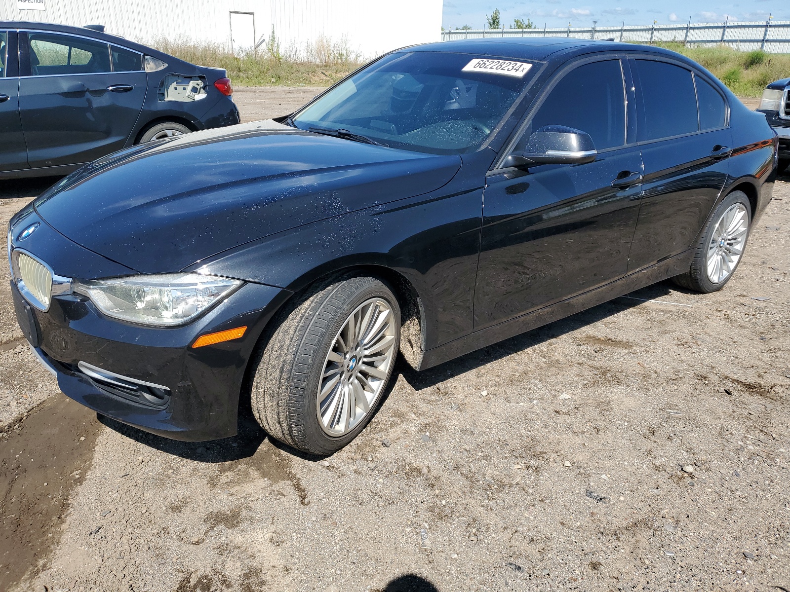 2013 BMW 320 I xDrive vin: WBA3C3C56DF978614