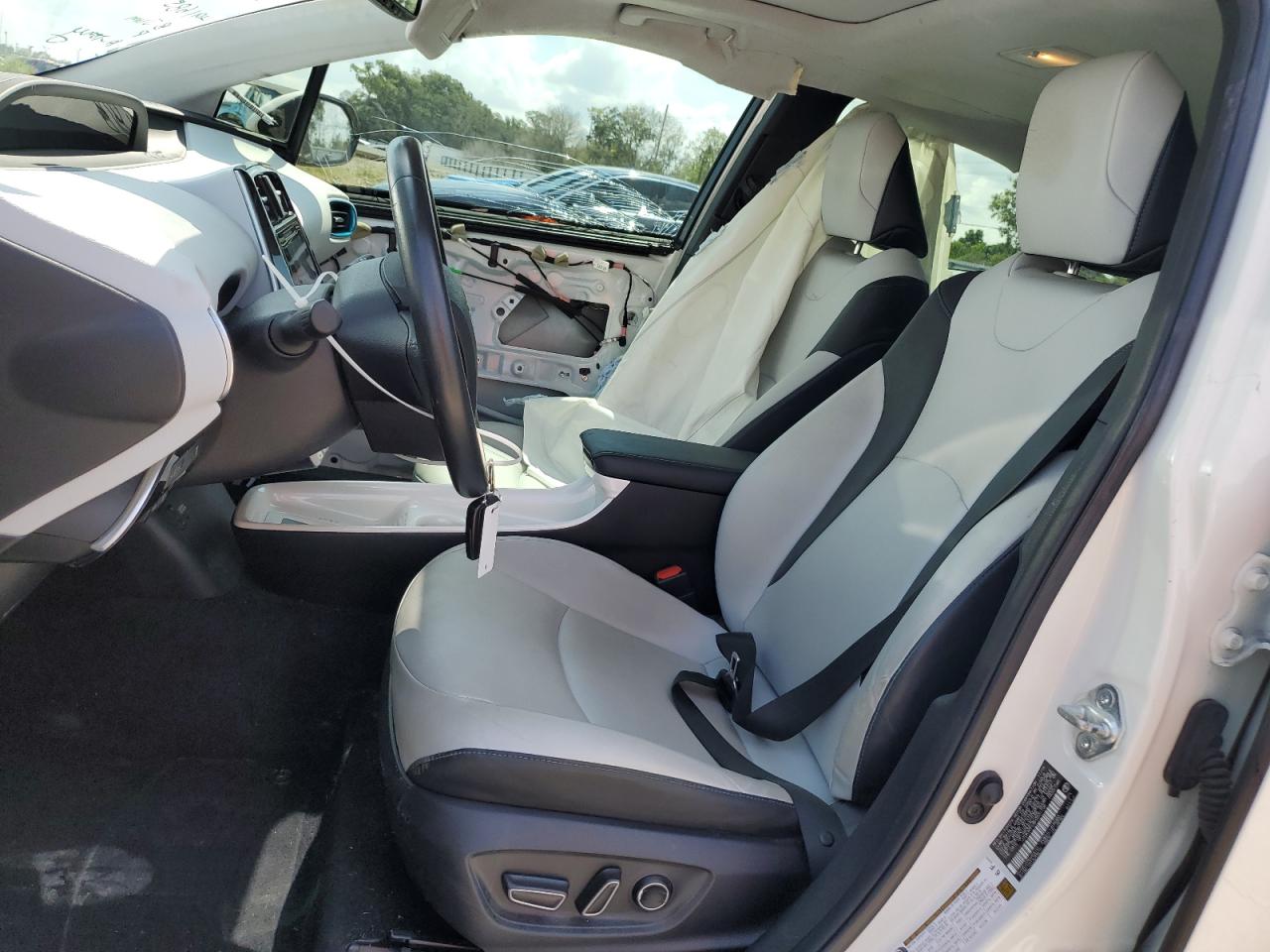 2017 Toyota Prius VIN: JTDKARFU8H3531106 Lot: 67562574