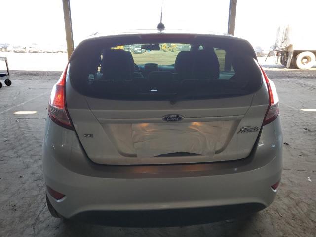  FORD FIESTA 2015 Silver