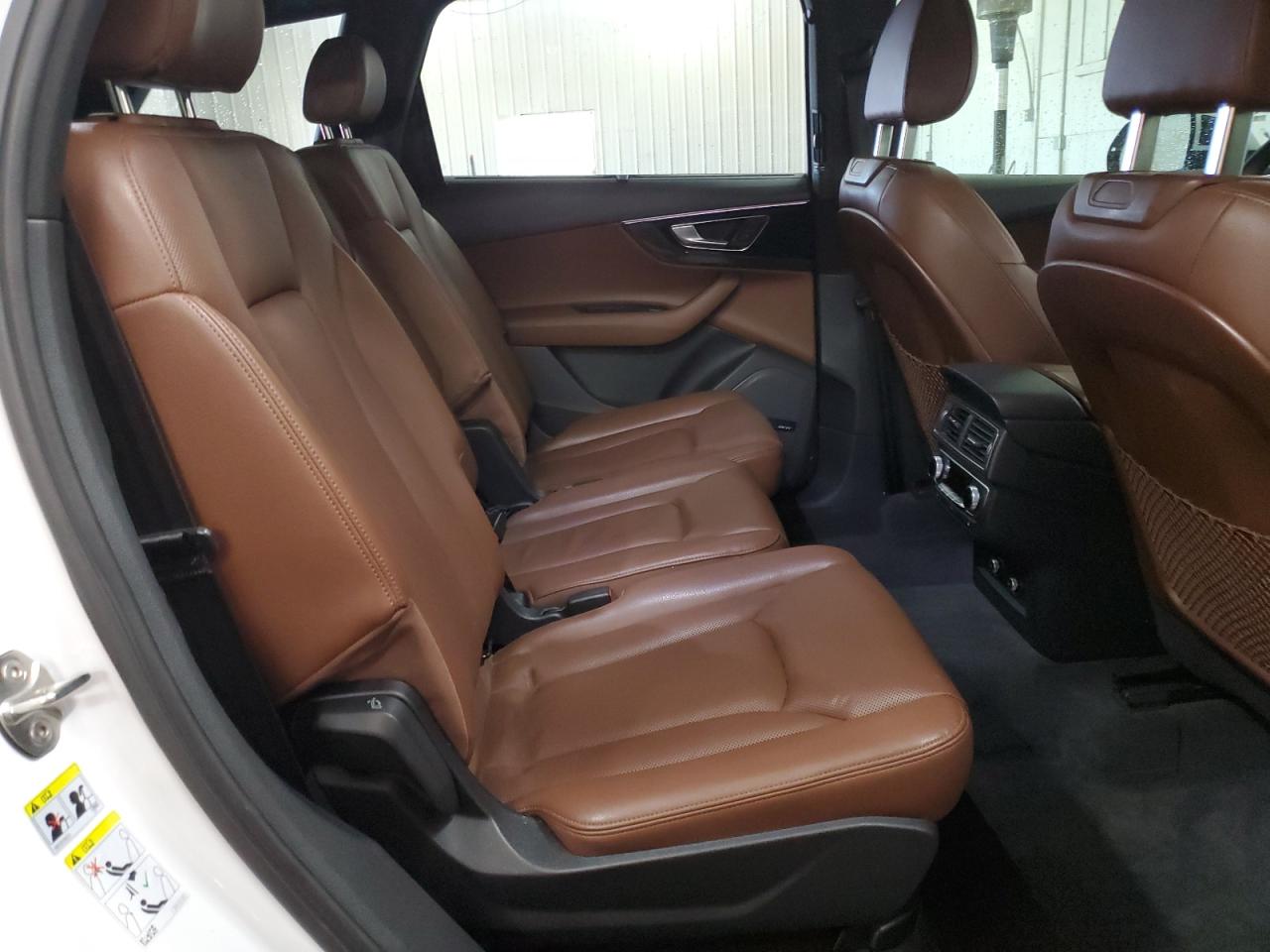 WA1VAAF70JD054996 2018 Audi Q7 Prestige