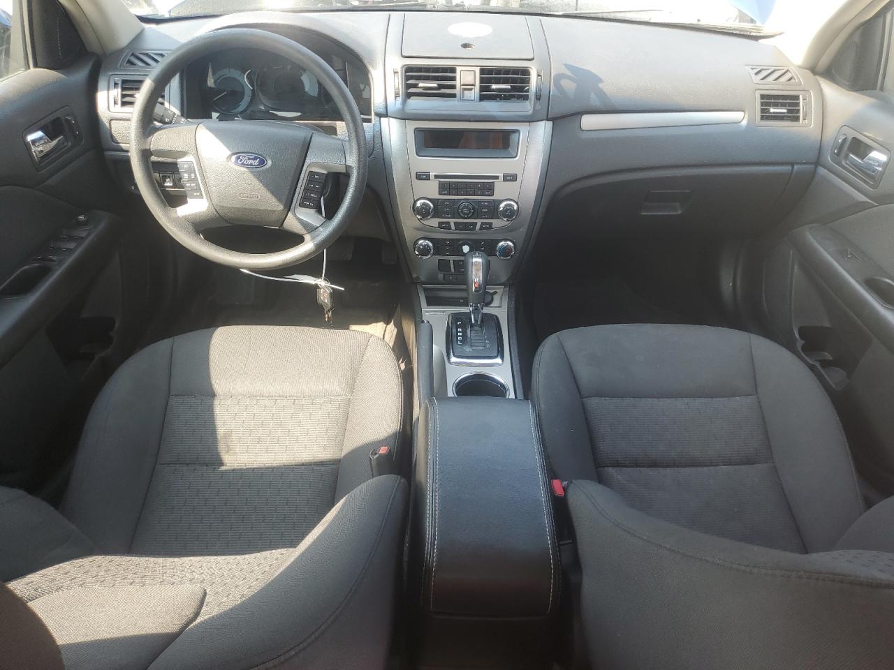 2010 Ford Fusion Se VIN: 3FAHP0HA6AR216132 Lot: 67775844