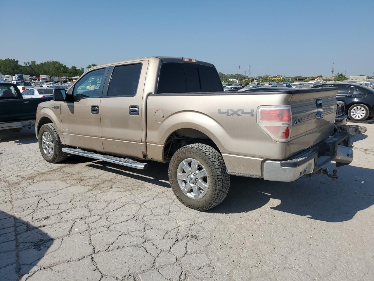 2013 Ford F-150 - Image 2