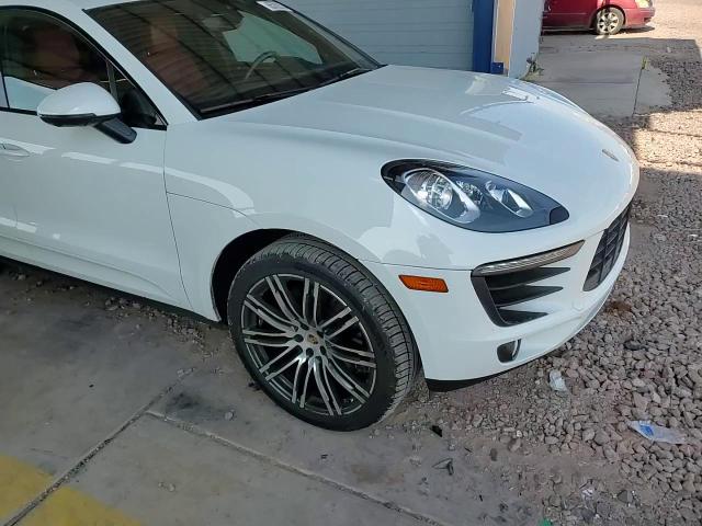 2018 Porsche Macan VIN: WP1AA2A52JLB14975 Lot: 65762024