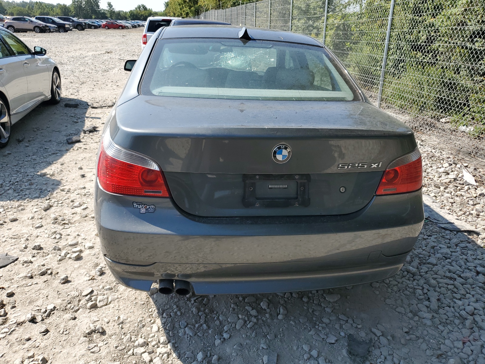 WBANF33556CS35849 2006 BMW 525 Xi