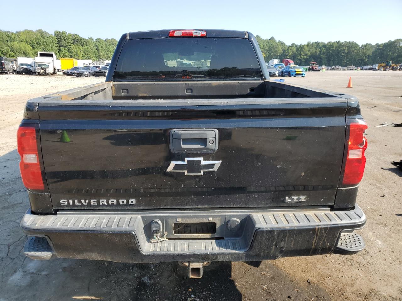 3GCUKREC9HG476953 2017 Chevrolet Silverado K1500 Lt