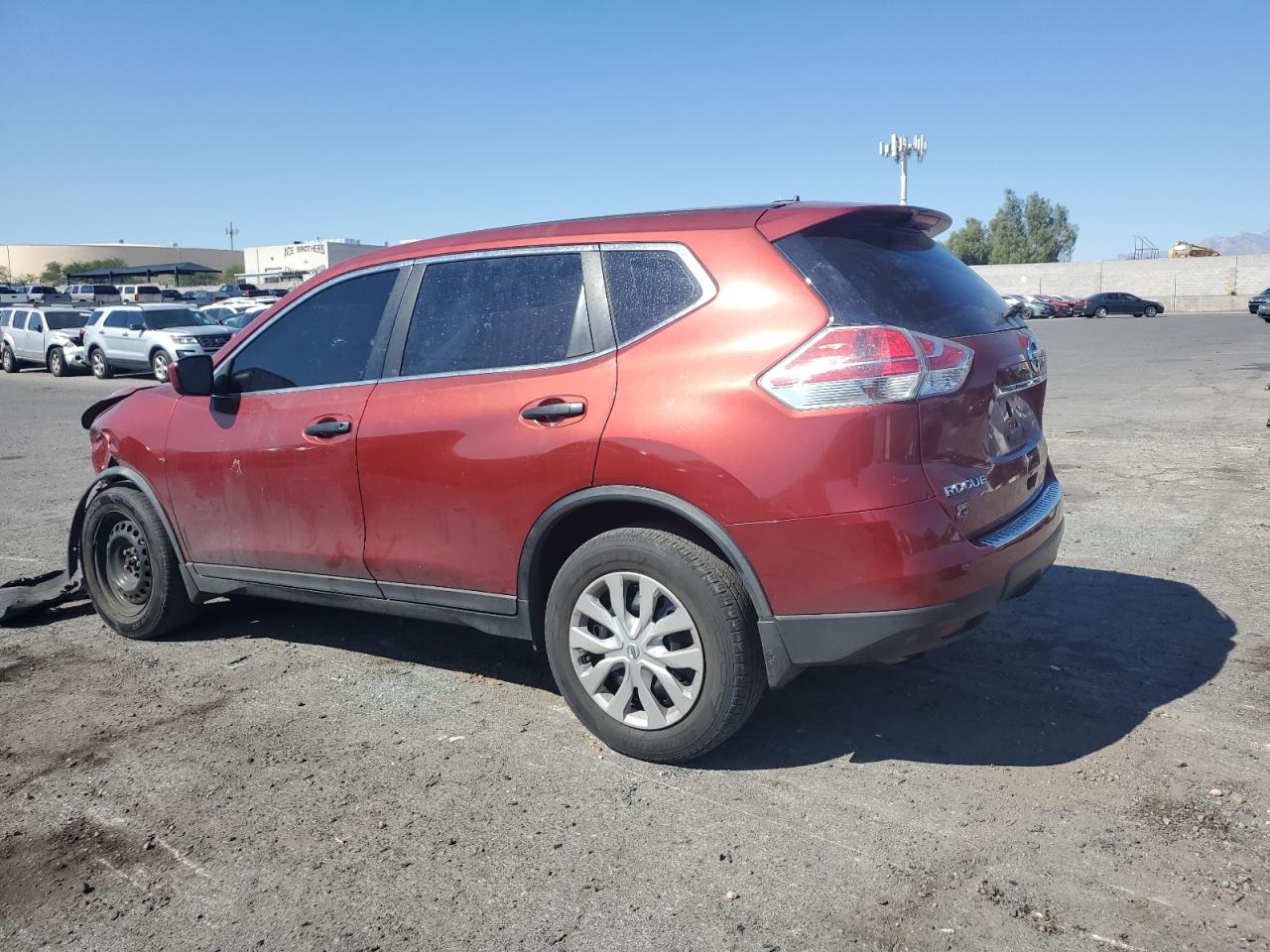 JN8AT2MT0GW000572 2016 NISSAN ROGUE - Image 2