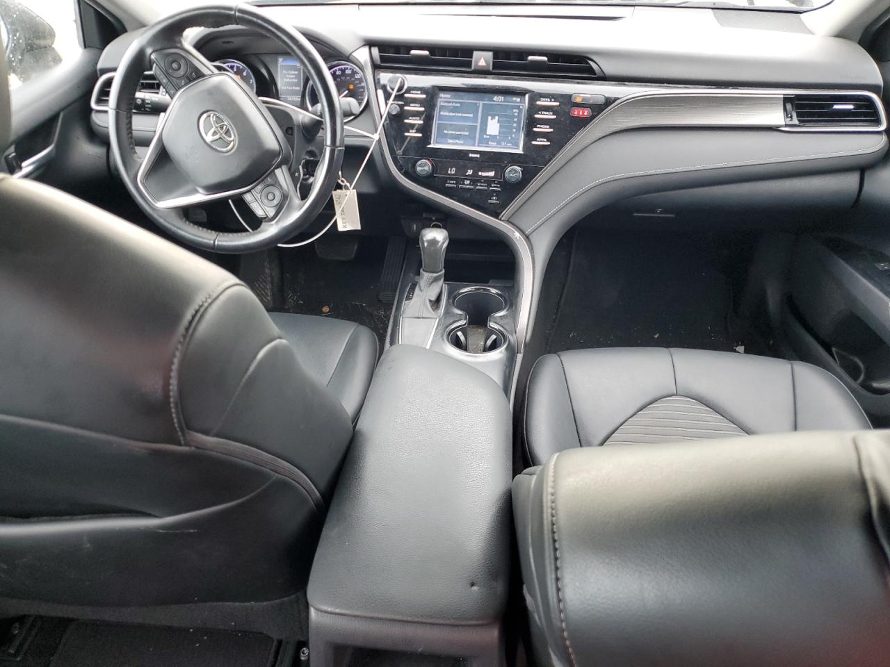 2020 Toyota Camry - Image 8