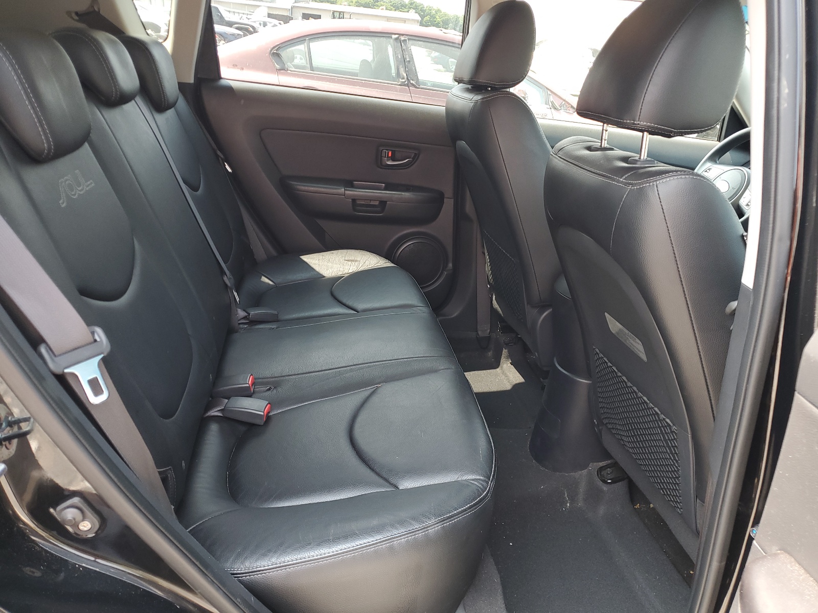 KNDJT2A20A7128562 2010 Kia Soul +