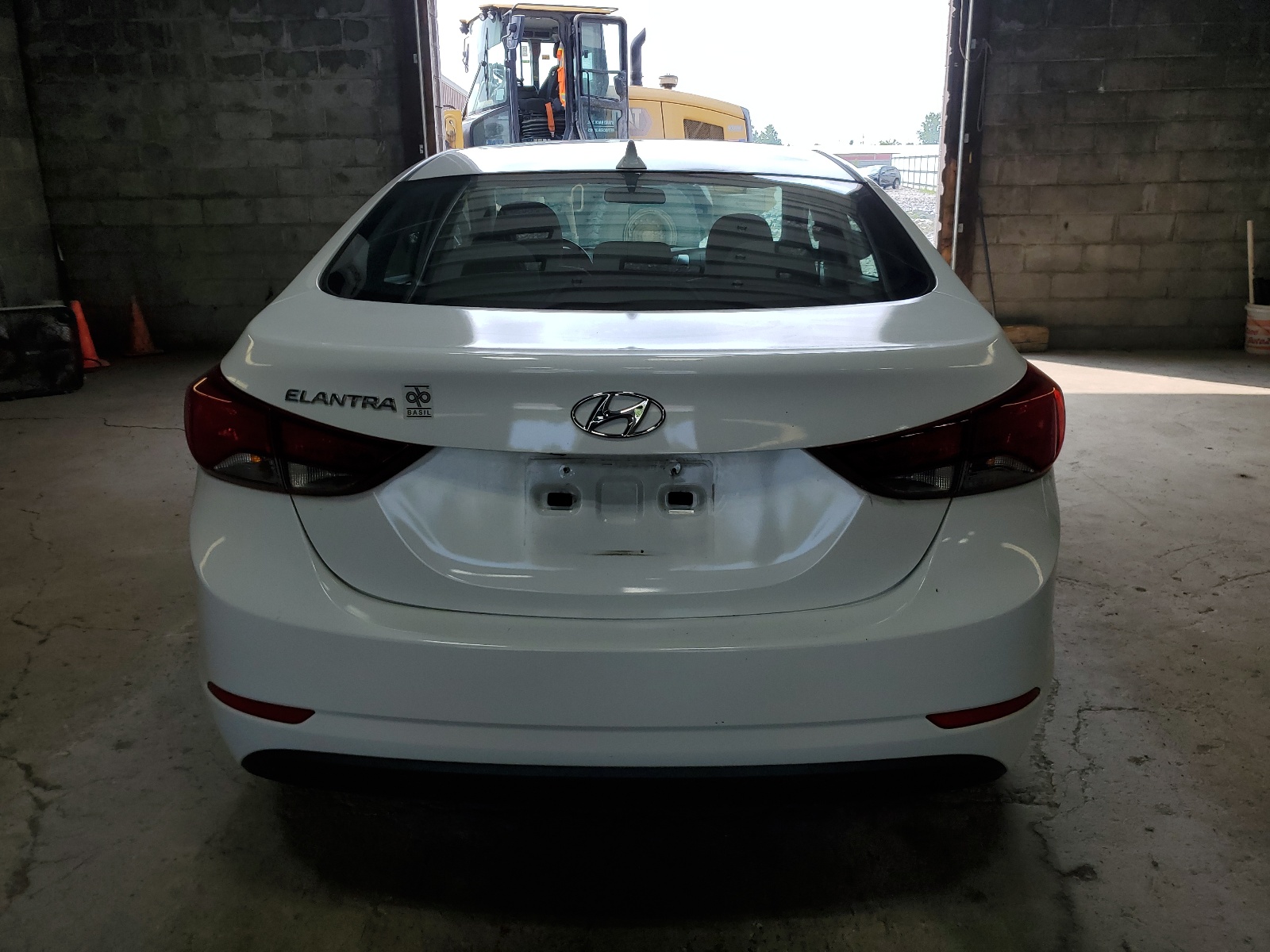 5NPDH4AE3FH566631 2015 Hyundai Elantra Se