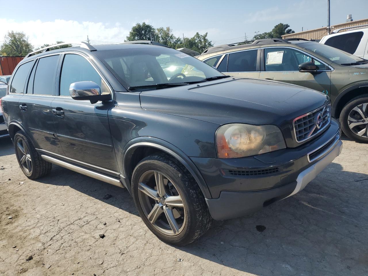 2011 Volvo XC90 - Image 4