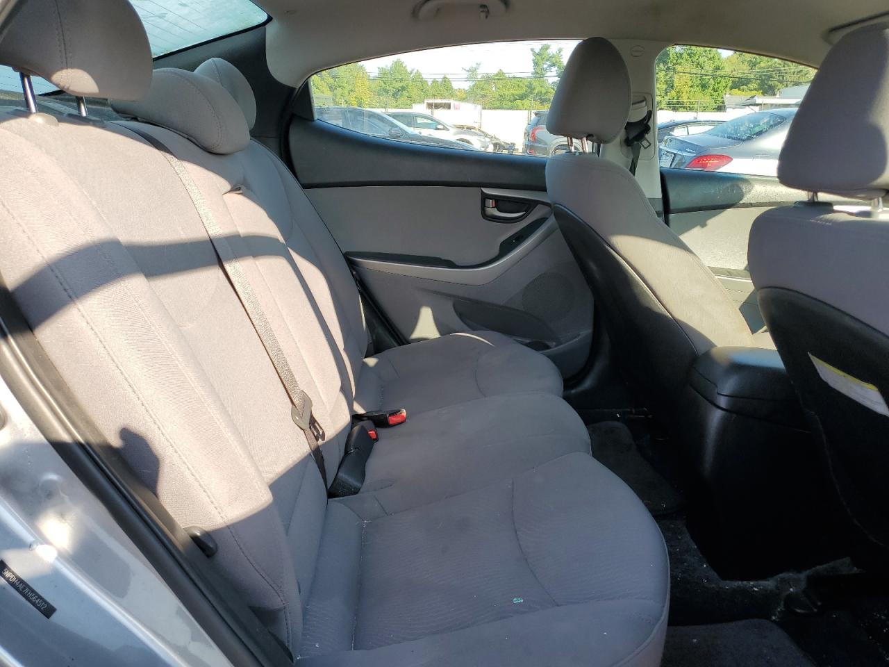 2015 Hyundai Elantra Se VIN: 5NPDH4AE7FH564512 Lot: 68351924