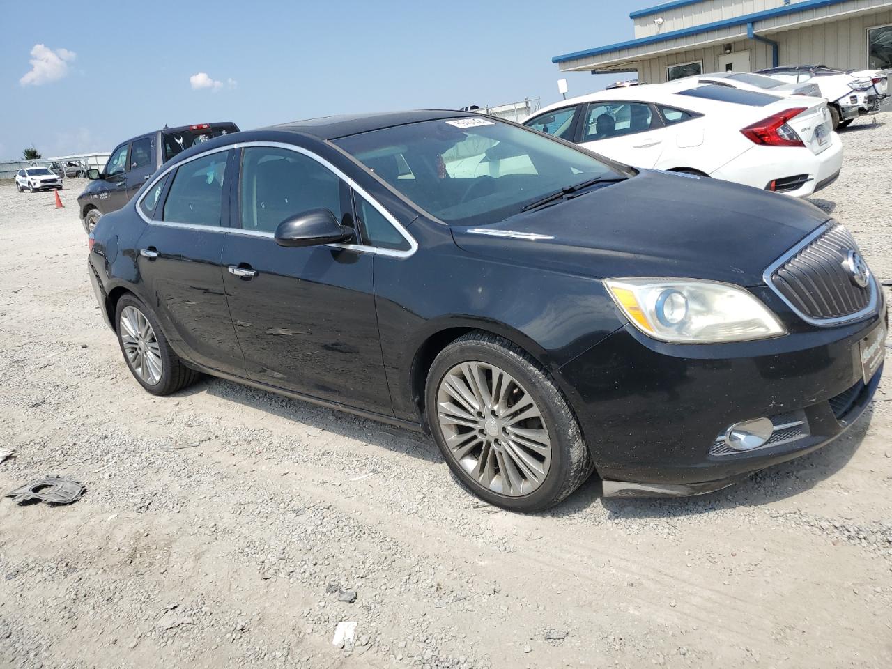 2012 Buick Verano - Image 4