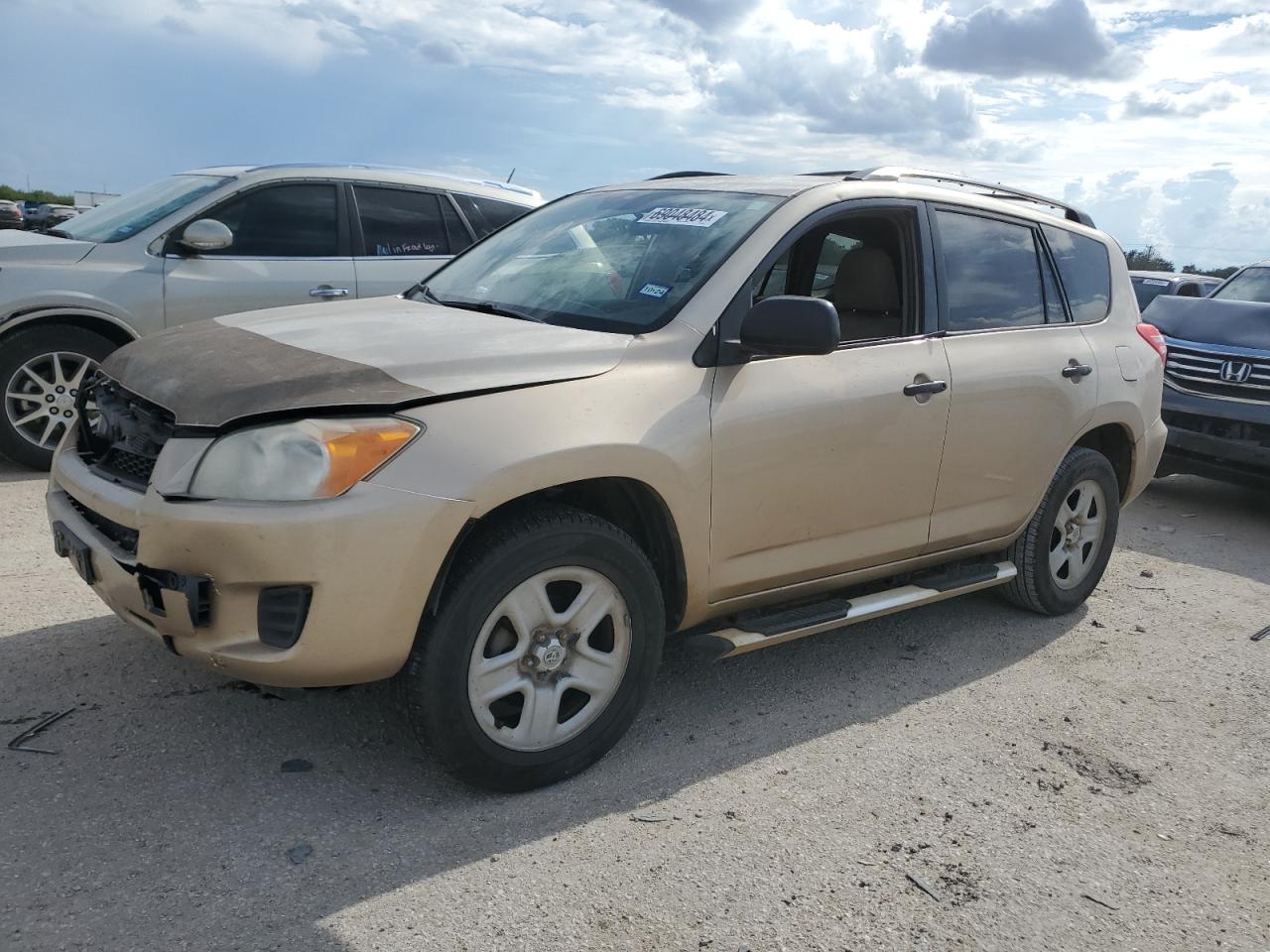 2011 Toyota Rav4 იყიდება San Antonio-ში, TX - Burn