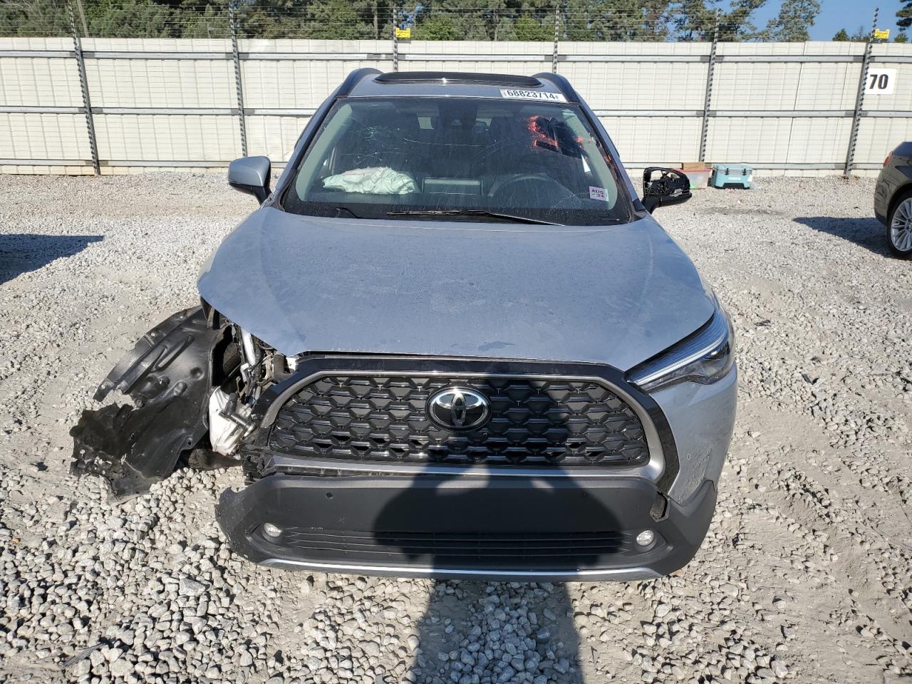 2022 Toyota Corolla Cross - Image 5