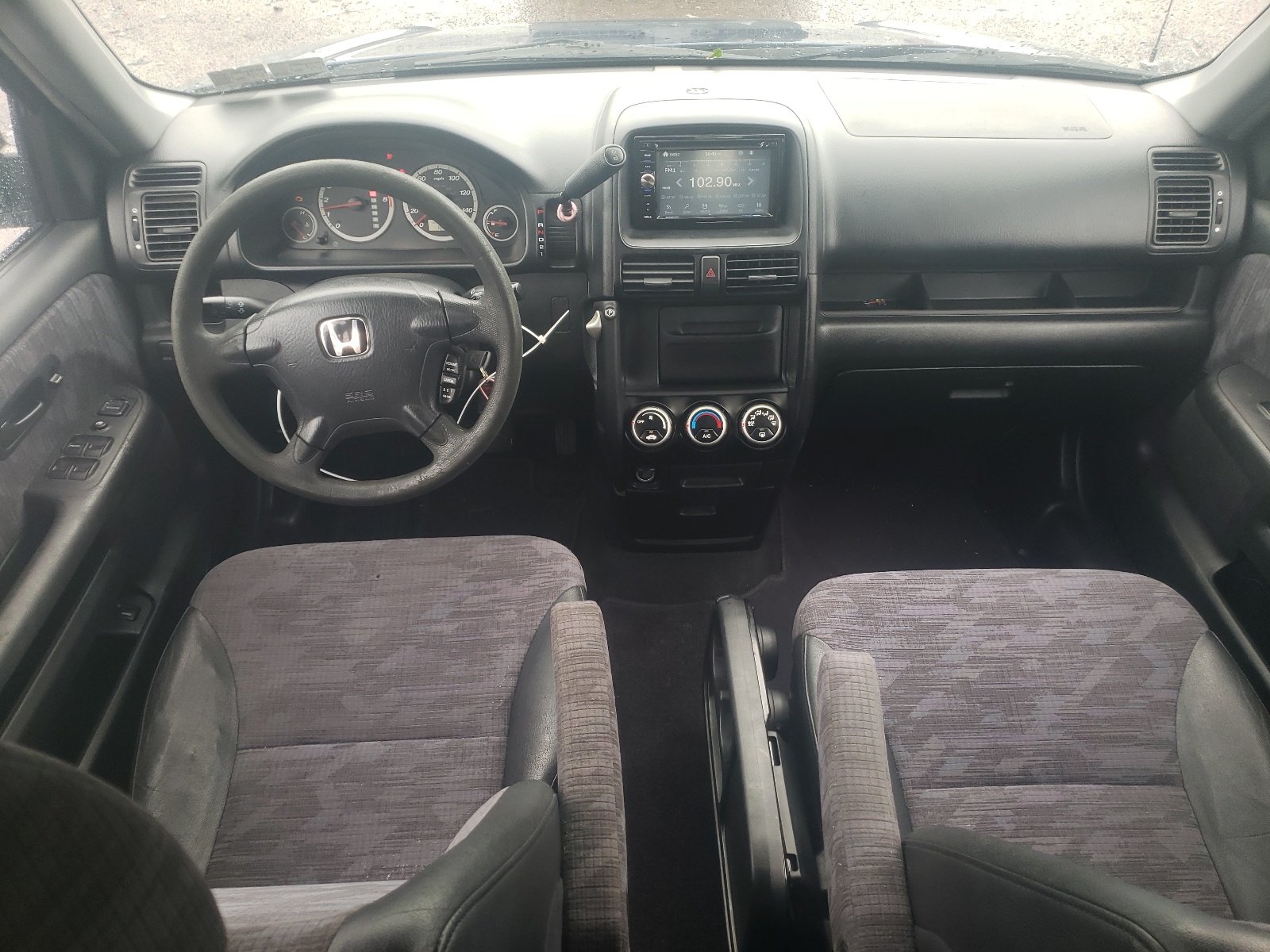 JHLRD78544C007562 2004 Honda Cr-V Lx