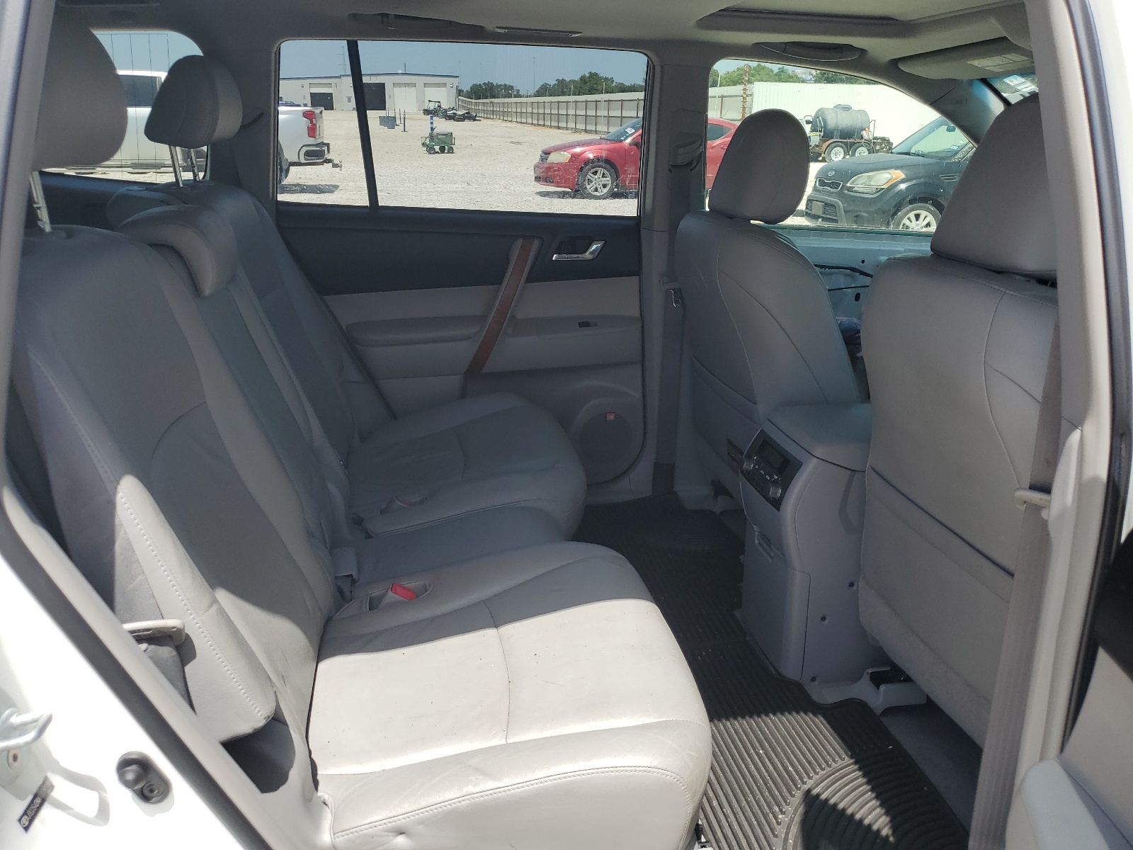 JTEDS42AX92081188 2009 Toyota Highlander Limited