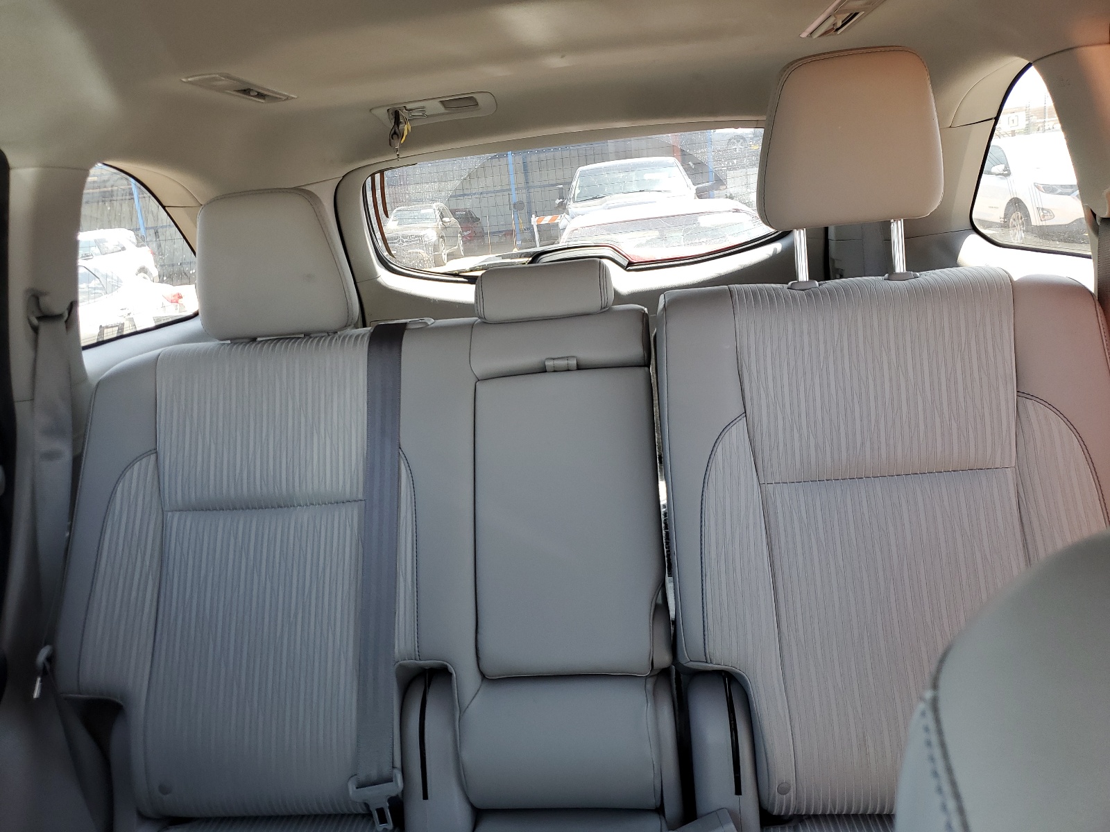 2015 Toyota Highlander Le vin: 5TDBKRFH3FS206133