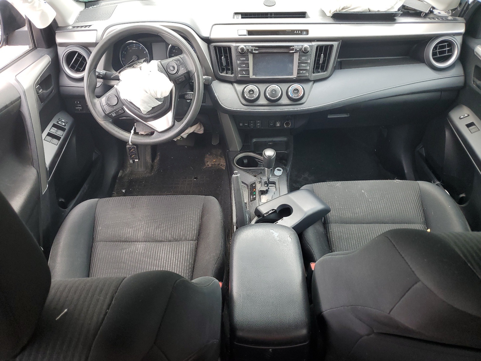 2T3BFREV3HW684372 2017 Toyota Rav4 Le