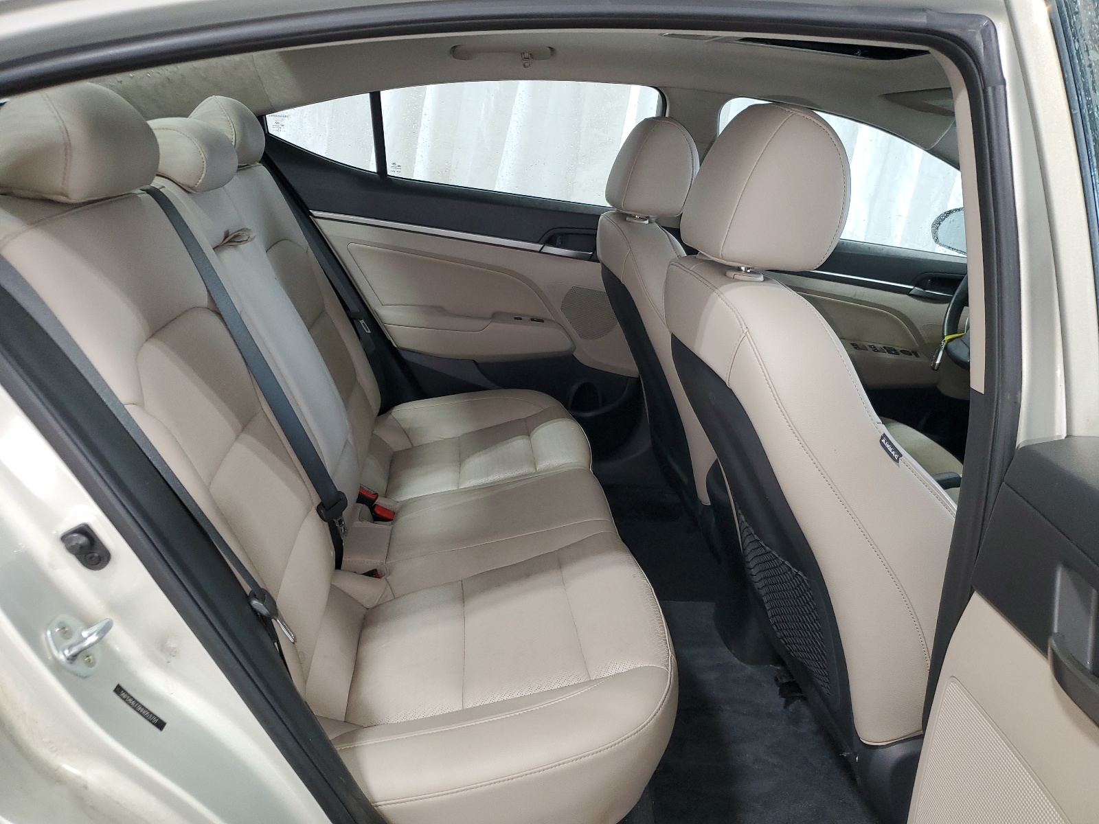 5NPD84LF0HH053751 2017 Hyundai Elantra Se