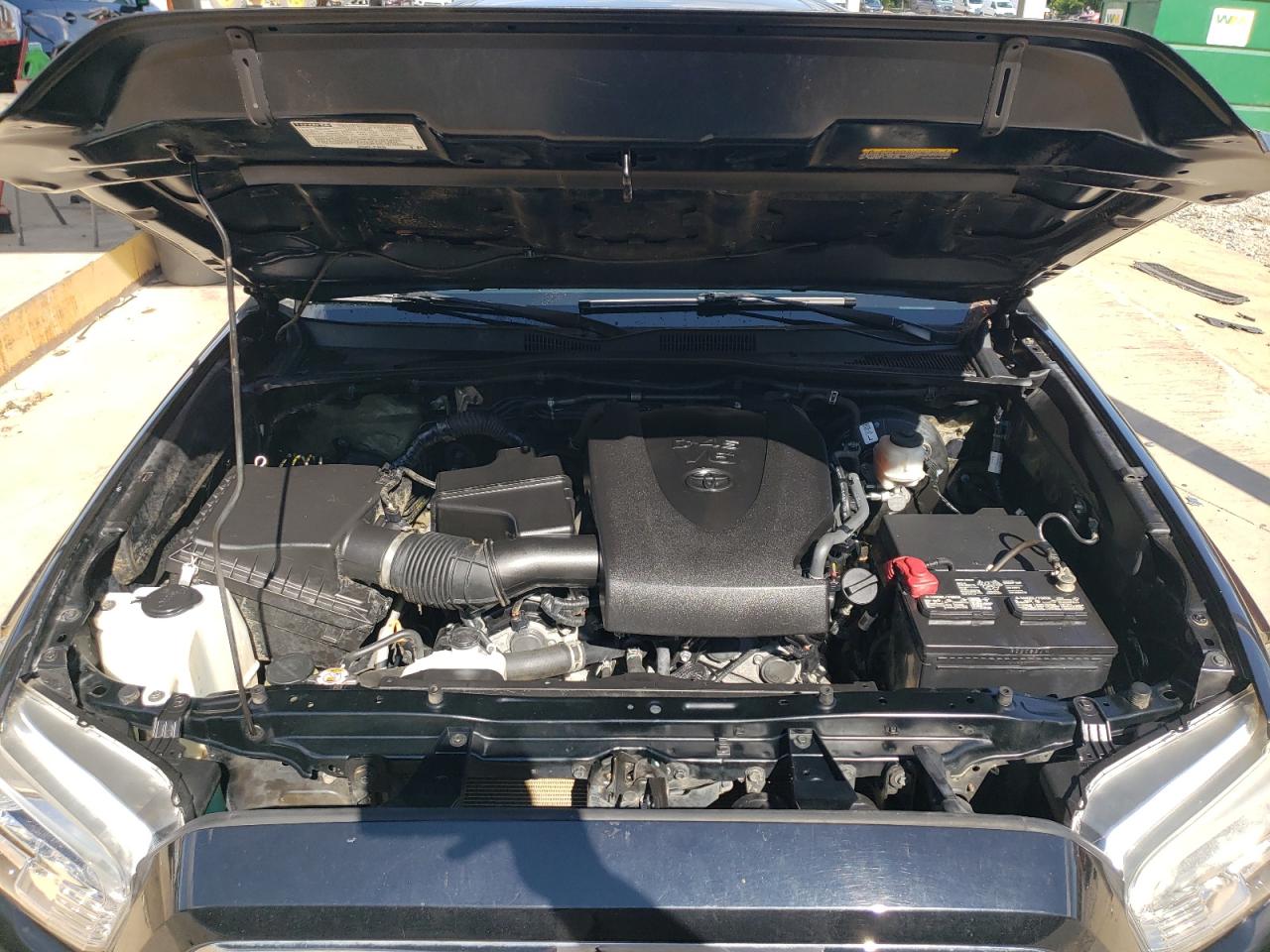 2018 Toyota Tacoma Double Cab VIN: 5TFCZ5AN8JX144446 Lot: 68046814