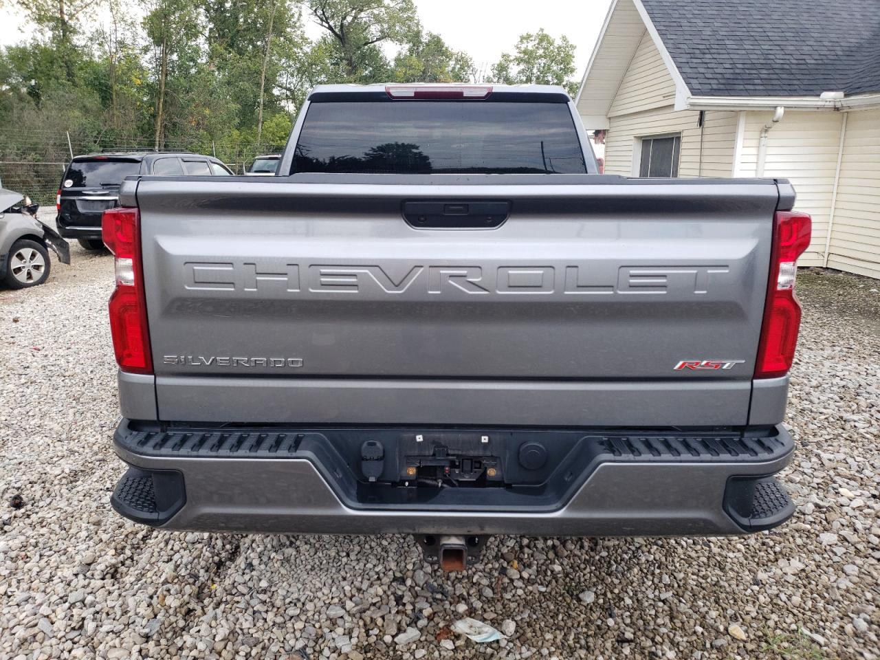 2020 Chevrolet Silverado K1500 Rst VIN: 1GCRYEEDXLZ303621 Lot: 68795454