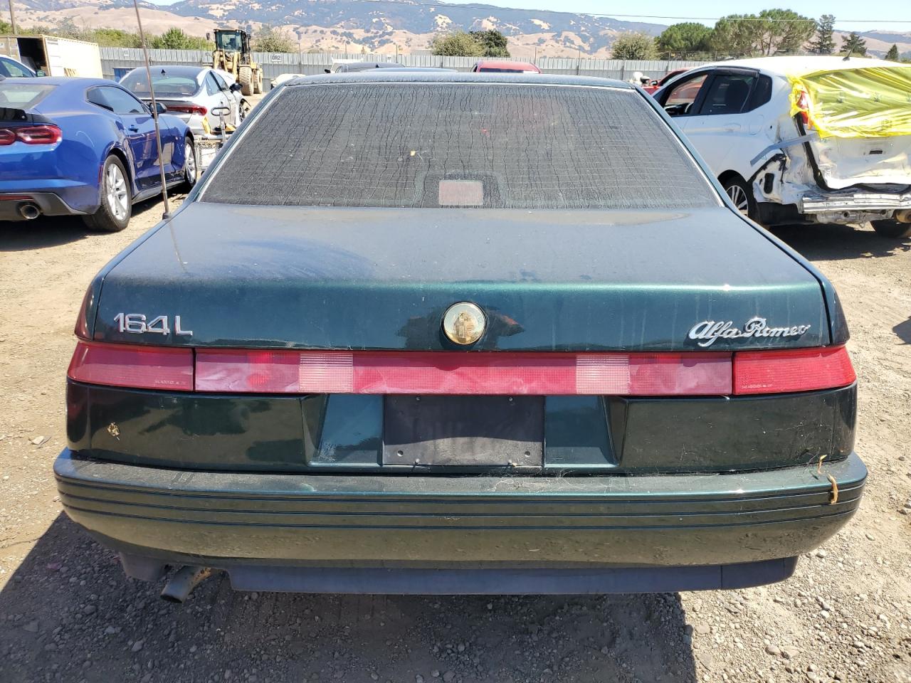 1992 Alfa Romeo 164 L VIN: ZAREA43L8N6266649 Lot: 68642664